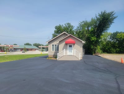 seal-coating-project-at-cokato-mn-business.jpg