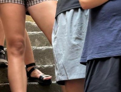 Favela Tour na Rocinha, família faz passeio seguro em favela do rio de janeiro com guia de turismo