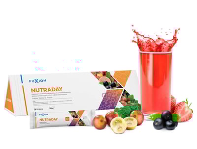 MORINGA + CAMU CAMU + ACAI BERRY + GUAYABA + ACEROLA + VITAMINAS (A, B1, B2, B3, B6. B9, B12, C, D, E + (HIERRO, Z