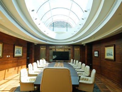 SYNKTECT - A meeting room in LEED Gold building - the design is optimized for day lighting