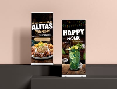 ¡Comunica tu mensaje de forma práctica y profesional! 🚀 Nuestros parantes de roll screen son portátiles, ligeros y fáciles d