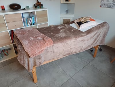 table de massage du cabinet