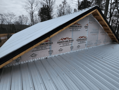 a roof Fixing roof leaks