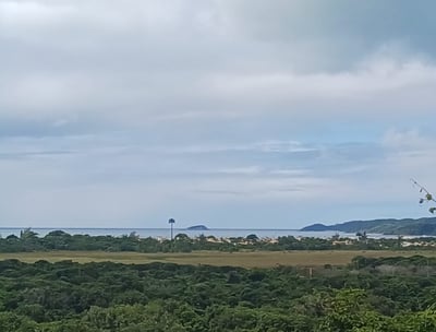 Aret~e Búzios Ybirá