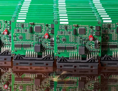 Omini specializes in Quick Turn PCB assembly, ensuring fast, reliable, and high-quality production.