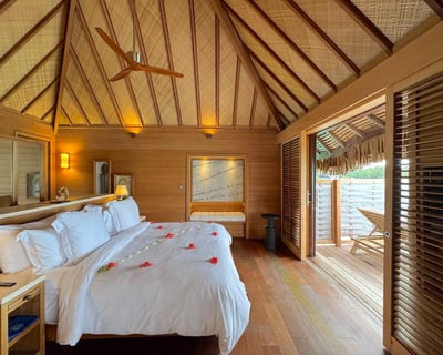 four-seasons-bora-bora-overwater-villa-bedroom