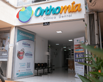 Orthomia clinica dental pereira