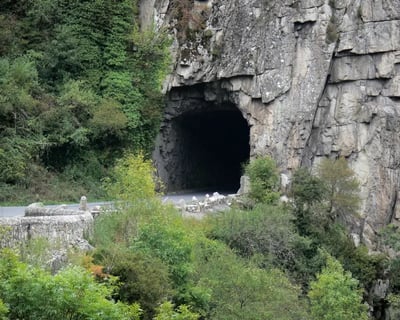 Tunnel des Gorges de la Sioule