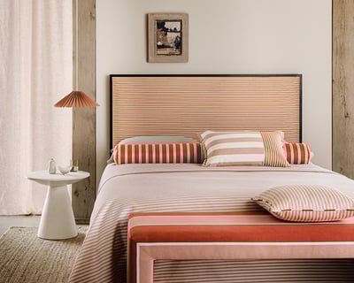 Décors de lit traversin coussin et plaid