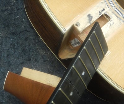 Martin acoustic guitar neck reset