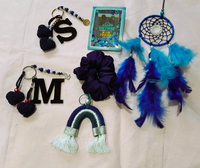 Agamya Personalized Hamper 1