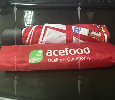 Payung promosi polos lipat merah putih acefood