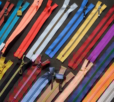 Rongzhiyue: Colorful zippers for garments