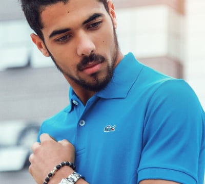 Rongzhiyue: Blue polo shirt with ribbed collar