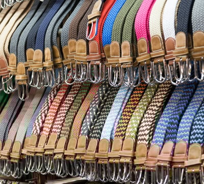 Rongzhiyue: Display of colorful woven belts
