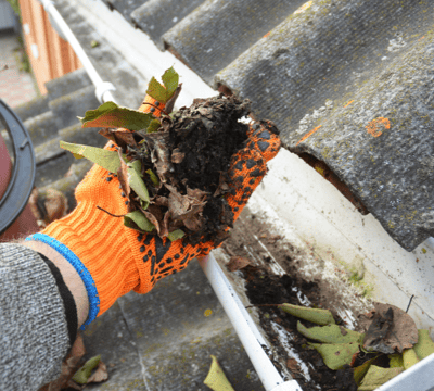 Rénovation et Réparation de Gouttières à Sautron et Nantes