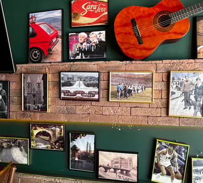 The Garrison pub sjajna reklama