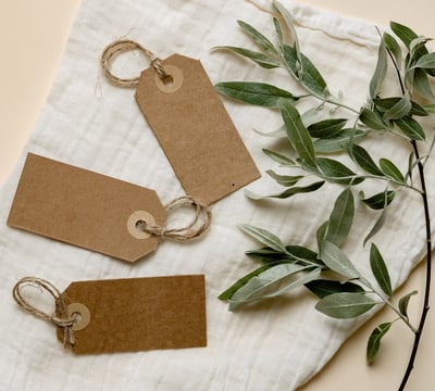 Rongzhiyue: Kraft paper gift tags