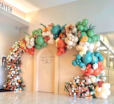 Balloon garland + floral package rental