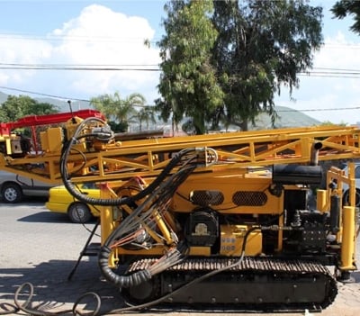 track drill interior 1800