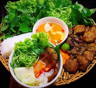 vietnamese-food-bun-cha