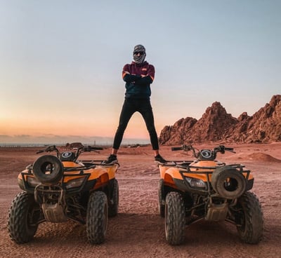  Luxury desert safari Dubai Dubai desert safari  Best desert safari in Dubai  Dune bashing Dubai  Ca