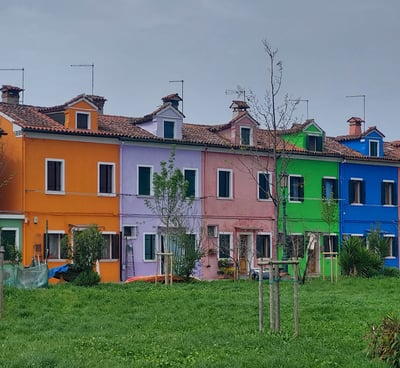 Bunte Häuserfasaden Burano