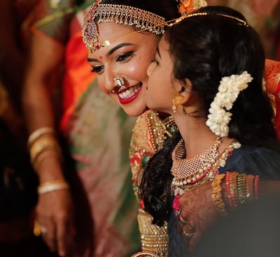 candid wedding photography