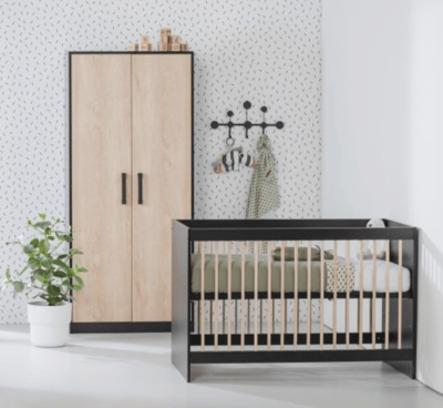 Babykamer-inspiratie-hout-Europe-baby-ledikant