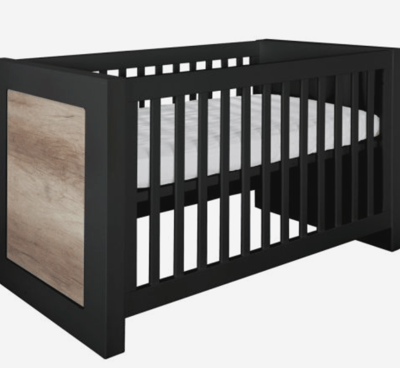 Babykamer-inspiratie-zwart-kidsmill-hout-bedje