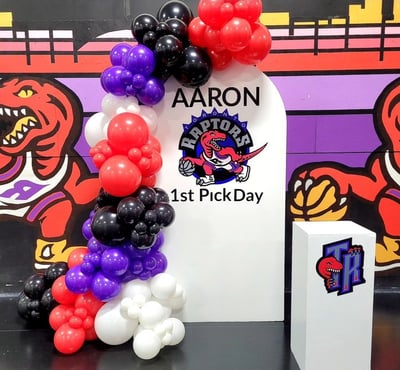Toronto raptors inspired balloon backdrop