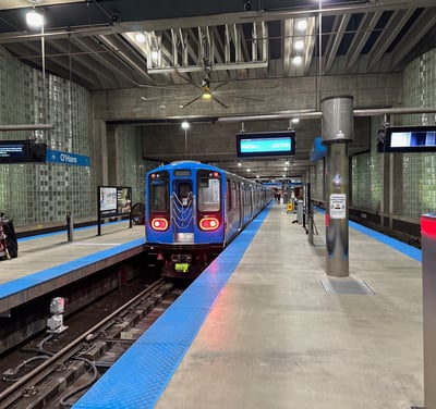 Chicago CTA L train