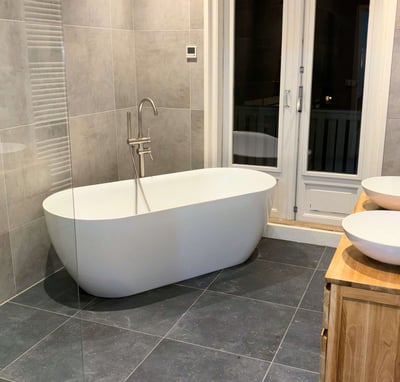 bathroom after regular cleaning