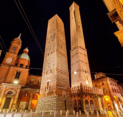 due torri bologna centro storico appartamento vendita affitto valutazione 