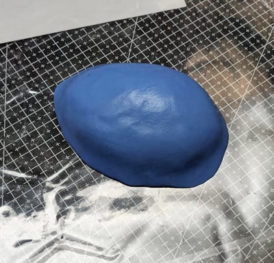 silicone paste lies over the model