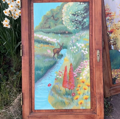 Porte placard bois peint peinture sur meuble effet printemps cerf bucolique floral
