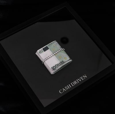 wall art for motivation with money and diamonds
