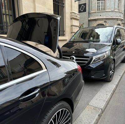 Transfert 9 personnes Paris - CDG