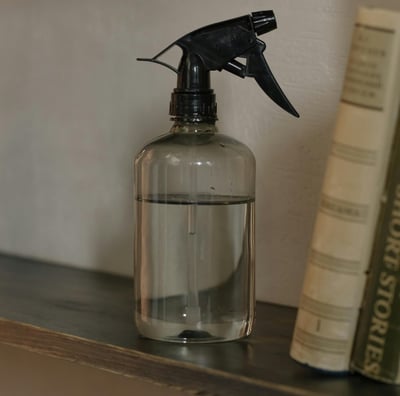 spray-bottle