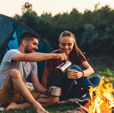 Wild camping, A couple enjoying the great outdoors