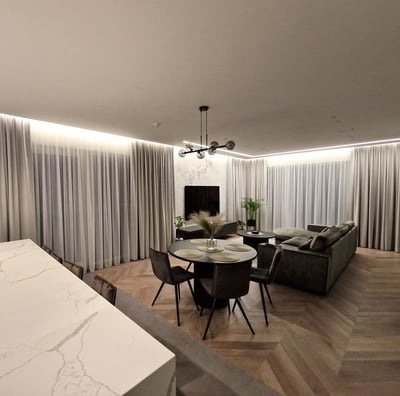 dieninės ir naktinės užuolaidos svetainėje