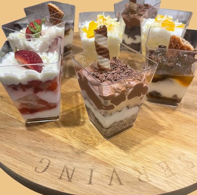 Dessert cups