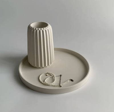 Gypsum jewelry trays by Ederé