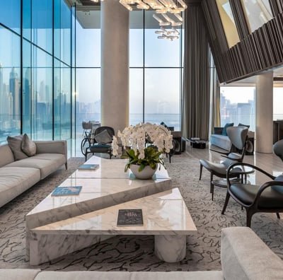 Ultra luxurious penthouse living room