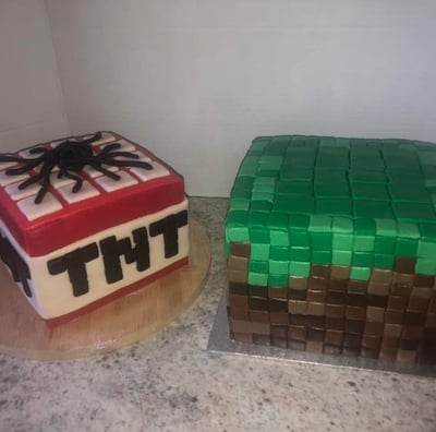 A Minecraft Cake with TNT and Grass Block