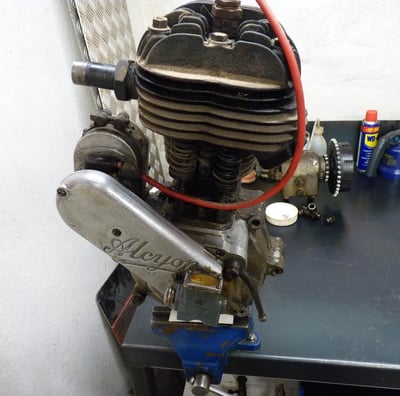 restauration moto ancienne