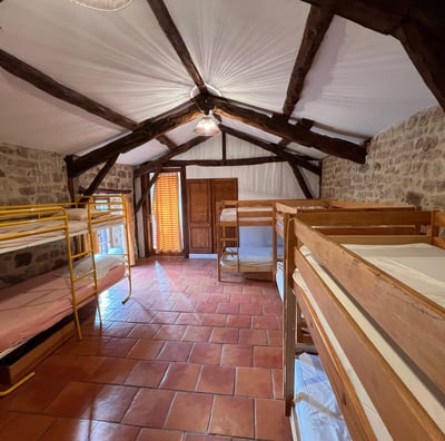 grand dortoir gite des clauzels