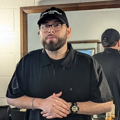 Picture of Eli Ramierz in the Barbershop