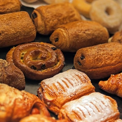 Pain aux raisins, Pain suisse,  IFMBP Institut de formation aux métiers de boulangerie.