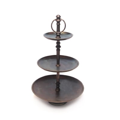 cake stand